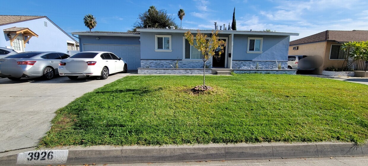 Primary Photo - 3926 N Frijo Ave