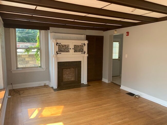 Photo - 5212 Coral St Apartment