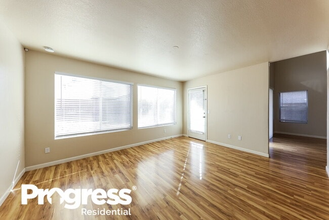 Foto del edificio - 20835 N 2nd Ave