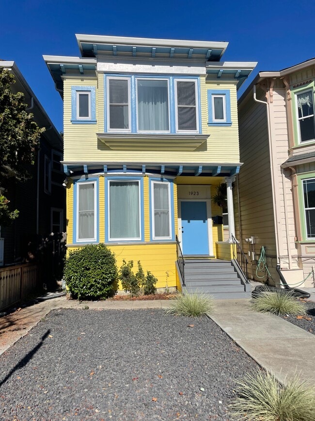 Photo - 1923 West St House