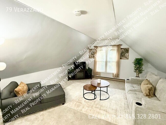 Building Photo - 79 Verazzano-