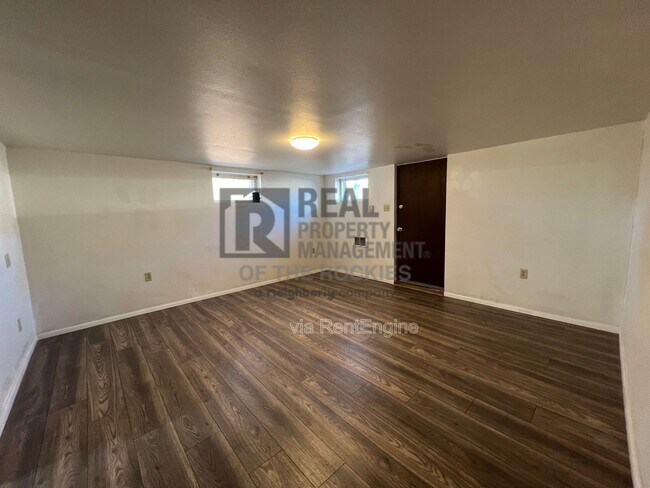 Foto del edificio - 916 E Flint St