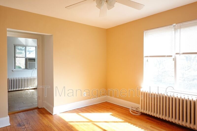 8220 Greenwood Ave Unit 2E, Takoma Park, MD 20912 Condo for Rent in