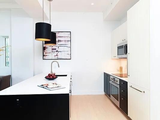 Foto del edificio - 301 W 118th St