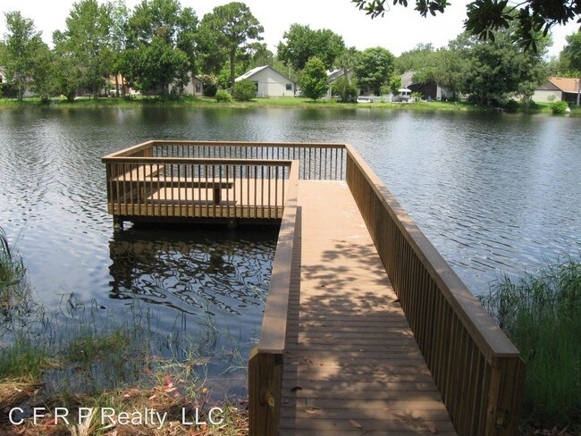 Building Photo - 102 Long Leaf Pine Ct