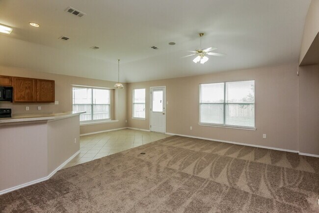 Building Photo - 1412 Brownford Dr