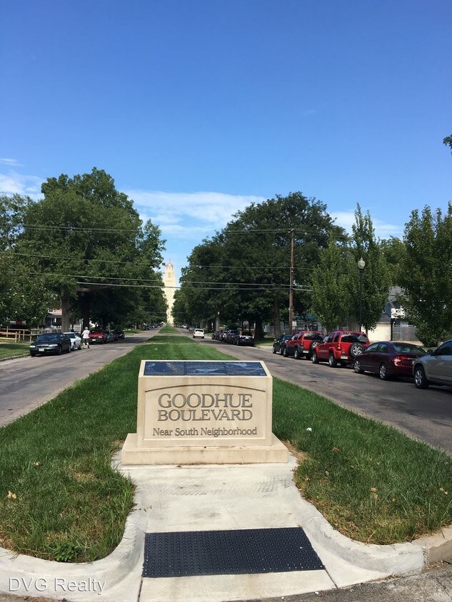 821 Goodhue Blvd, Lincoln, NE 68508 Condo for Rent in Lincoln, NE