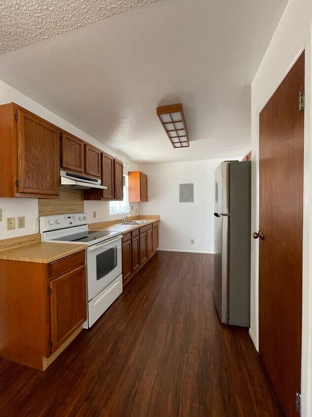 Primary Photo - Single Family Detached Home