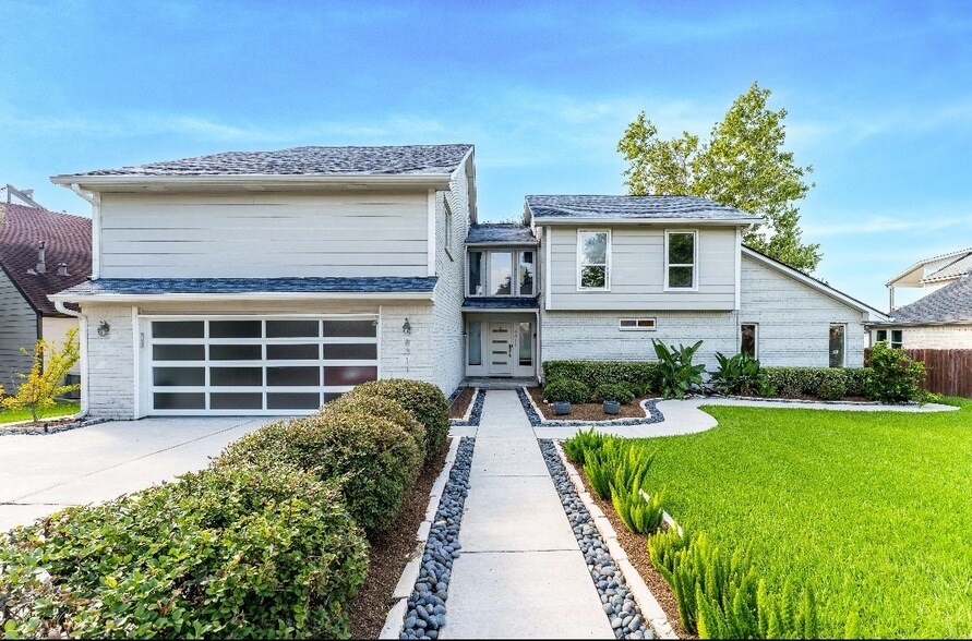 Foto principal - 8311 Amber Cove Dr