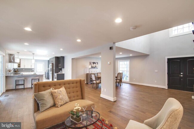 Foto del edificio - 6626 Weatheford Ct