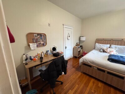 Building Photo - 24 Euston St