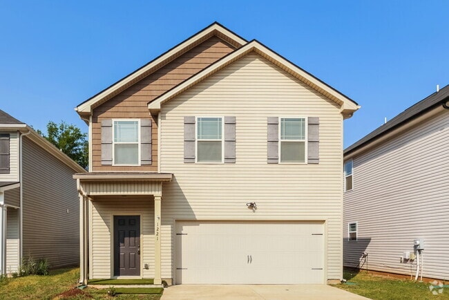 Building Photo - 1221 Catawba Way