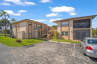 Building Photo - 16881 Davis Rd