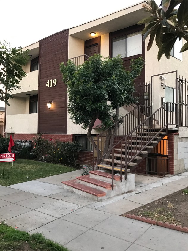 Primary Photo - 419 S Verdugo Rd