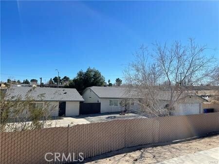 Building Photo - 16293 Pepper Tree Dr