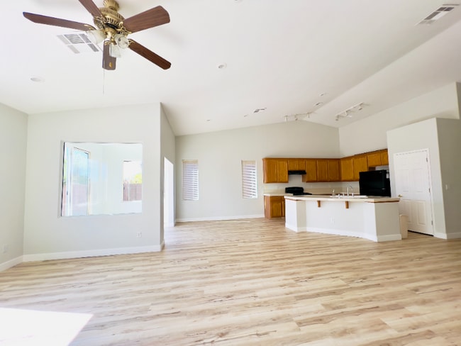 Building Photo - 6150 Powdermill St