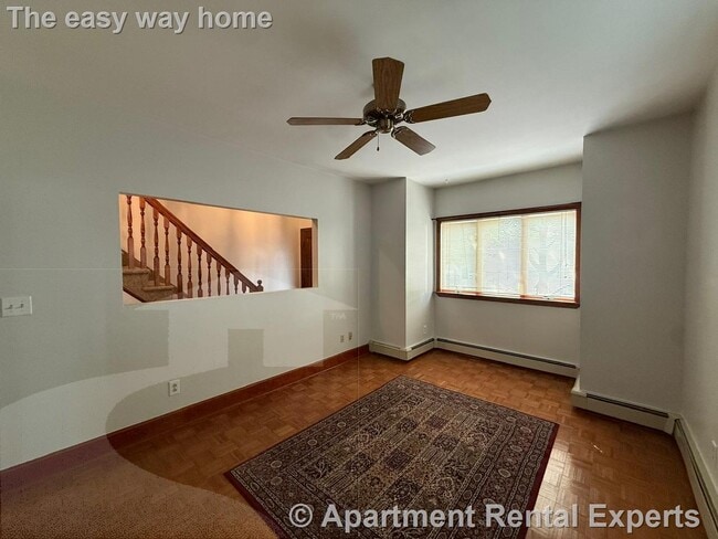 Building Photo - 25 Putnam St