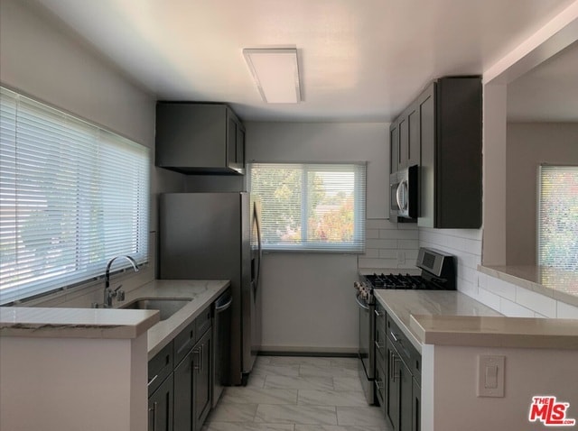 Building Photo - 5757 La Mirada Ave