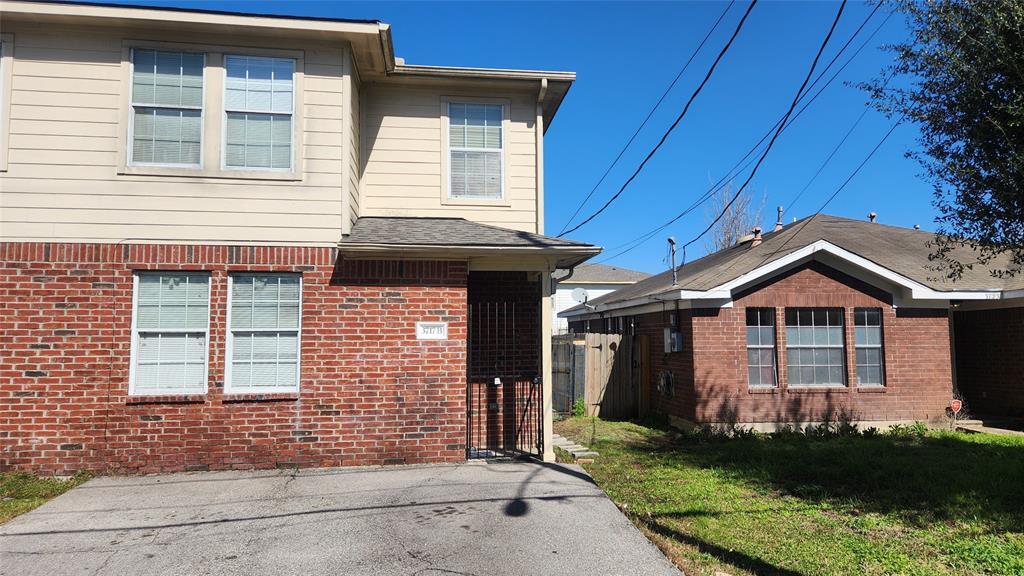 3717 Amos St Unit B, Houston, TX 77021 Room for Rent in Houston, TX