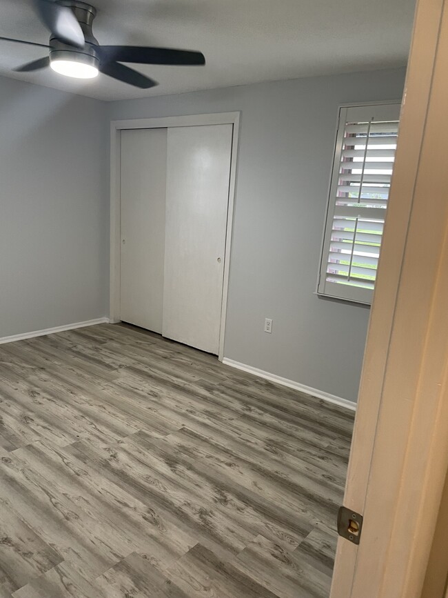 Foto del edificio - 20386 Astoria Ave
