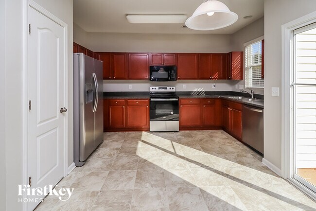 Foto del edificio - 10302 Cochran Ridge Ave