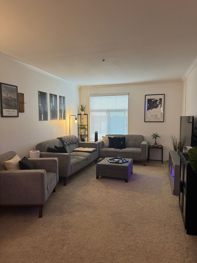 Foto del edificio - 1642 7th Ave