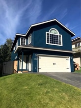 Building Photo - 8918 Birch Park Cir