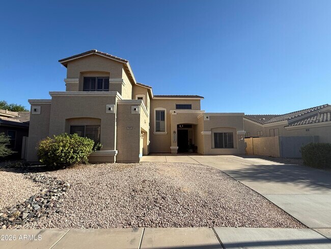 Building Photo - 757 W Aloe Pl