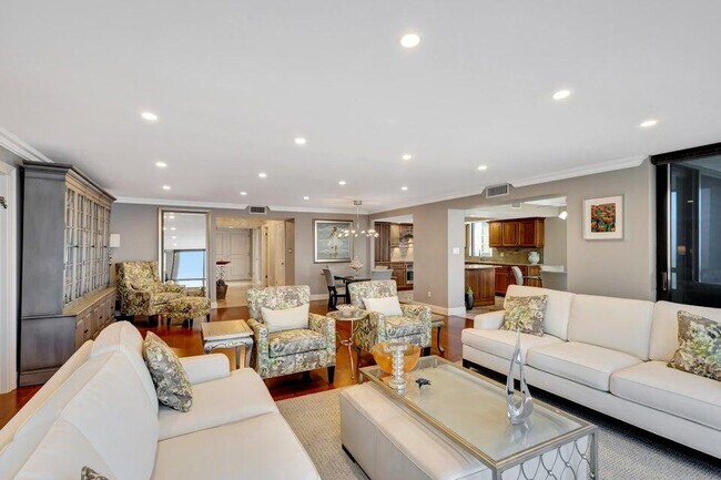 Foto del edificio - 5380 N Ocean Dr