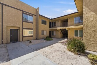 Building Photo - 42935 15th