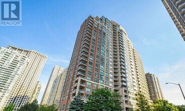 Building Photo - 156 Enfield Pl