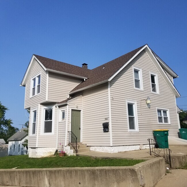 Building Photo - 340 Marble St