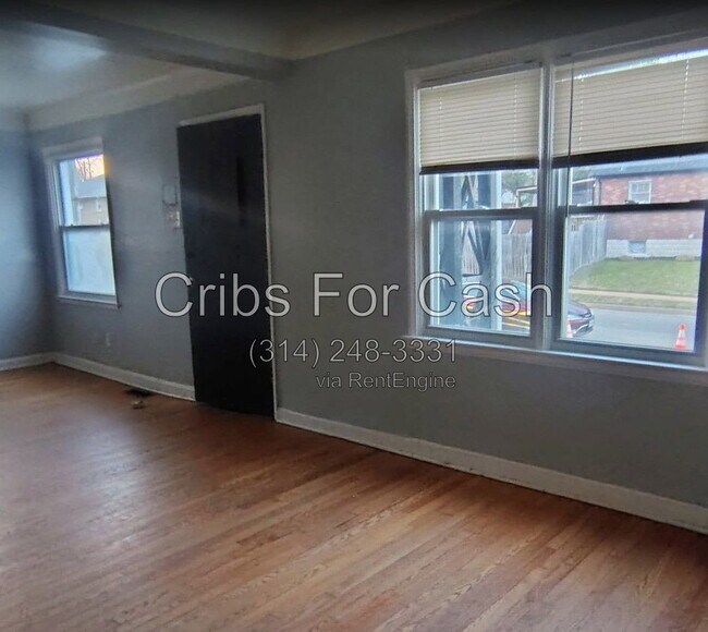 Building Photo - 6404 Myron Ave