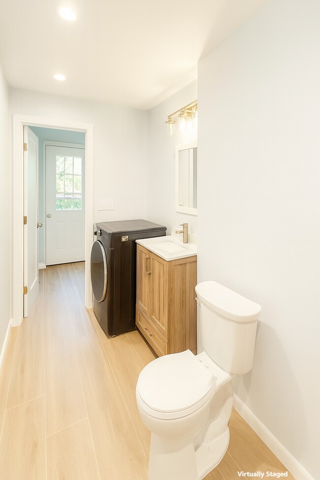 Foto del edificio - 280 Bayberry Ln