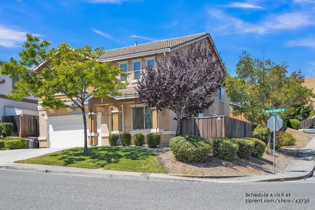 Building Photo - 2983 Rancho Bernado Dr