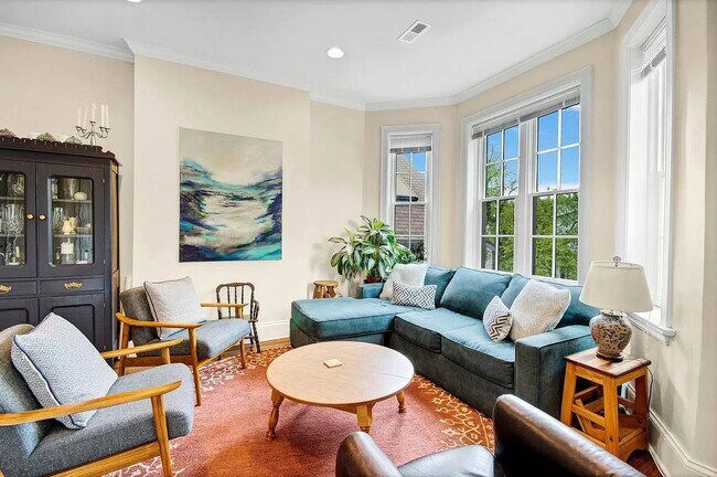 Foto del edificio - 2647 N Dayton St