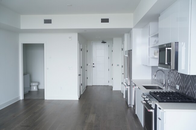 Foto del edificio - 788 West Marietta St NW