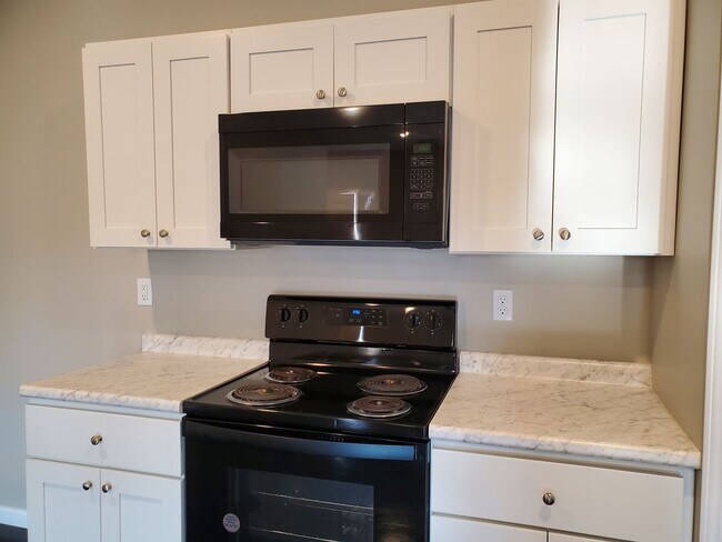 Foto del edificio - 2 bed, 1.5 bath Townhouse