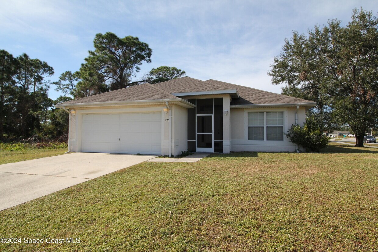 Primary Photo - 798 Bryant Rd