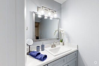 1BD 1BA 700SF The Elm - The Emory