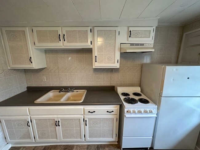 Building Photo - 2 bedroom apartment in Murray