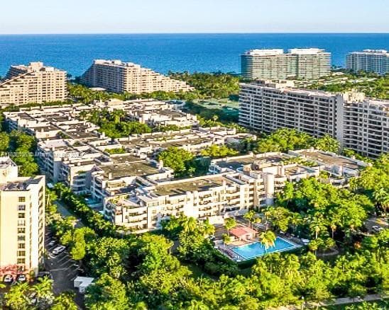 Foto principal - 141 Crandon Blvd