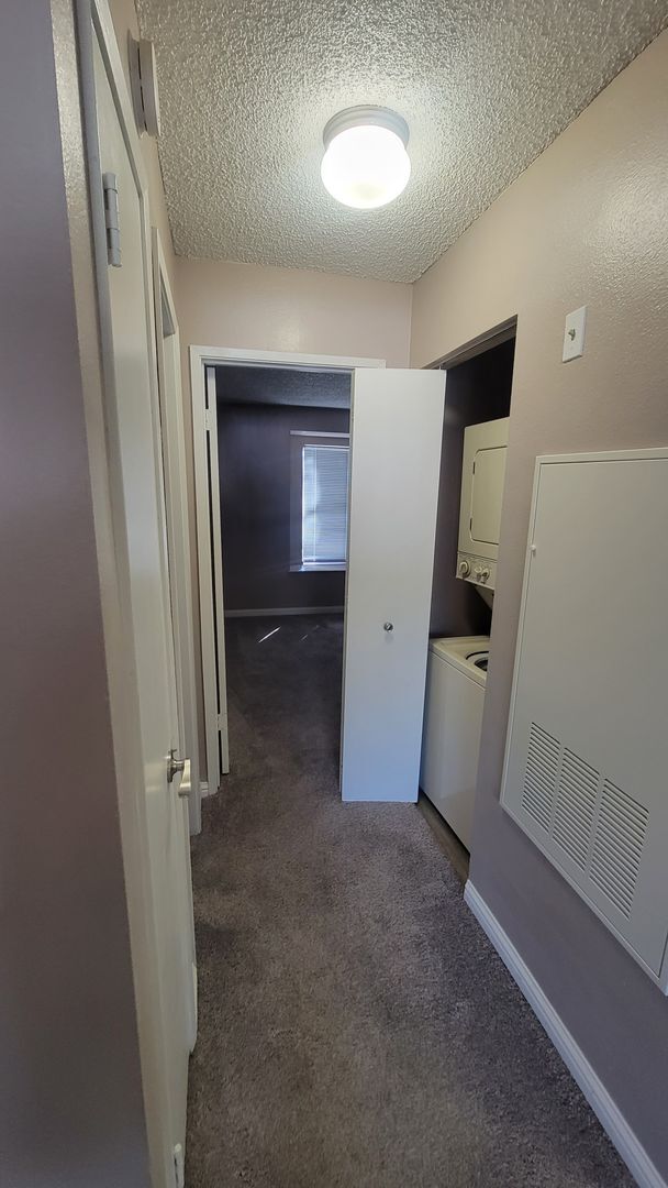 Interior Photo - Sunset Springs Apartments