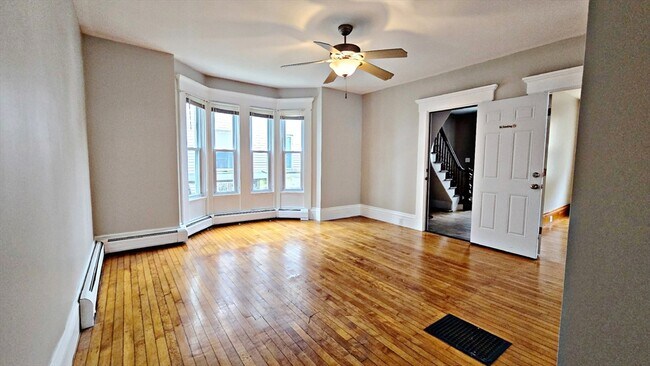 Foto del edificio - 125 Hillman St