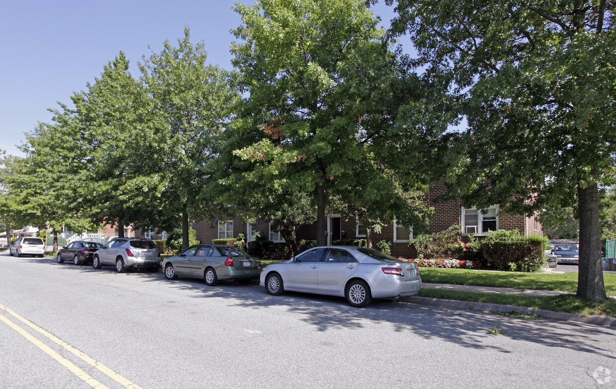 Building Photo - 465 Buel Ave