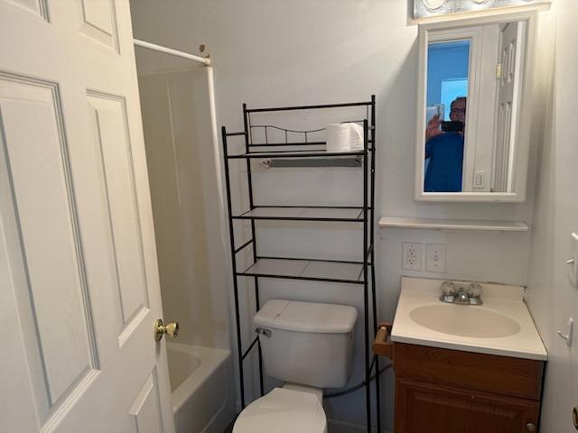 Foto del edificio - 222 Beechwood Dr