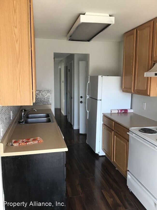 Foto del edificio - 17595 E Mansfield Ave