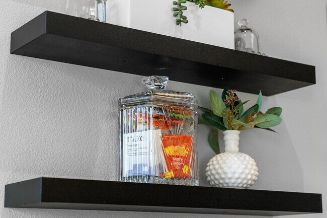 Building Photo - 1125 NW 9th Ave