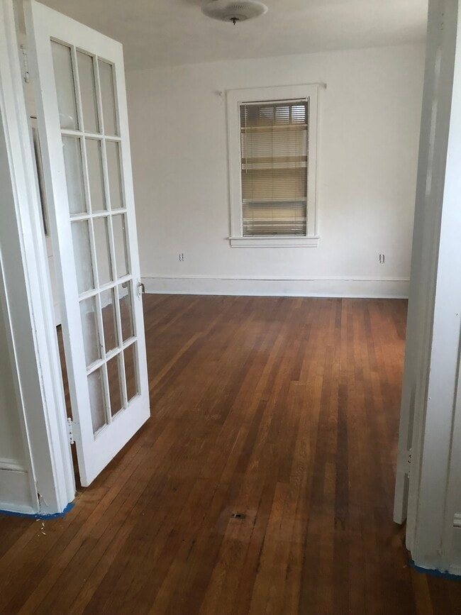 Dining room - 632 McDowell Ave NW