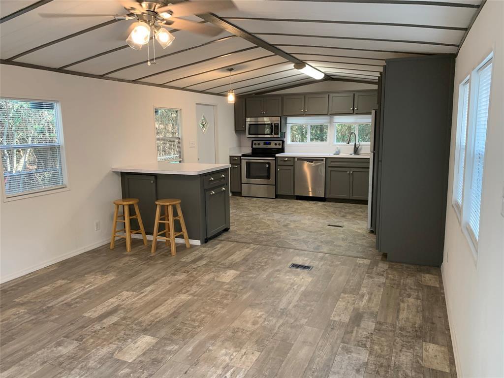 6432 Longmire Rd, Conroe, TX 77304 House Rental in Conroe, TX